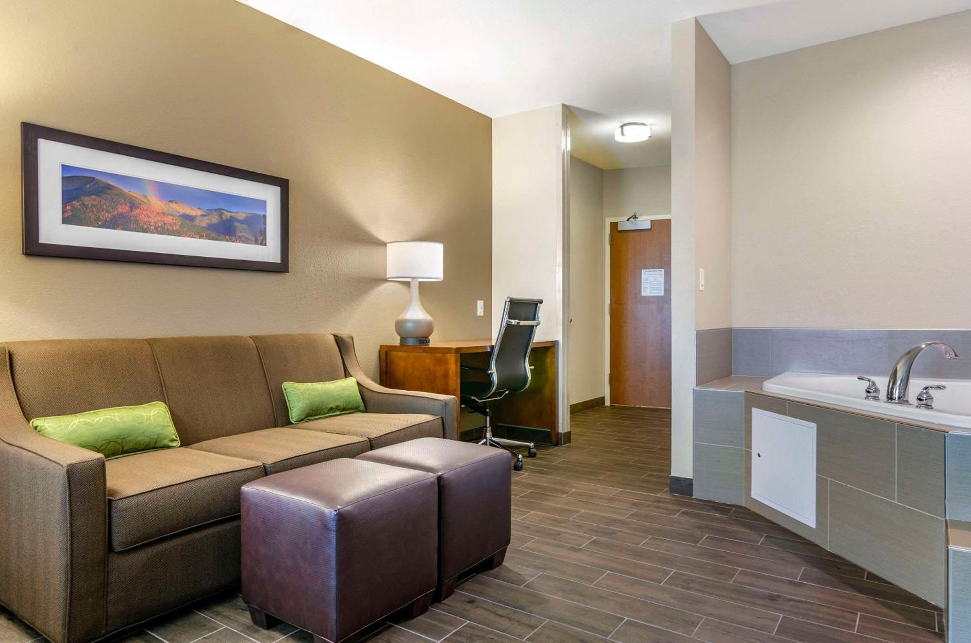 Comfort Suites Helena Airport Экстерьер фото
