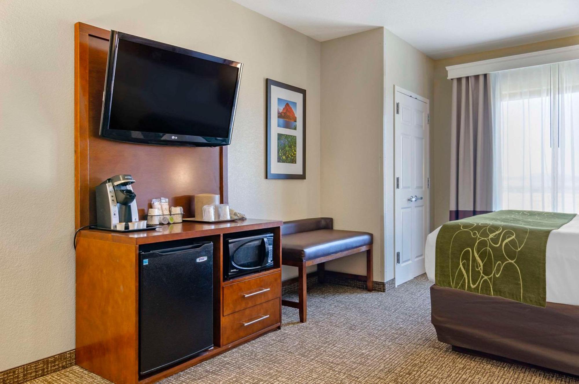 Comfort Suites Helena Airport Экстерьер фото